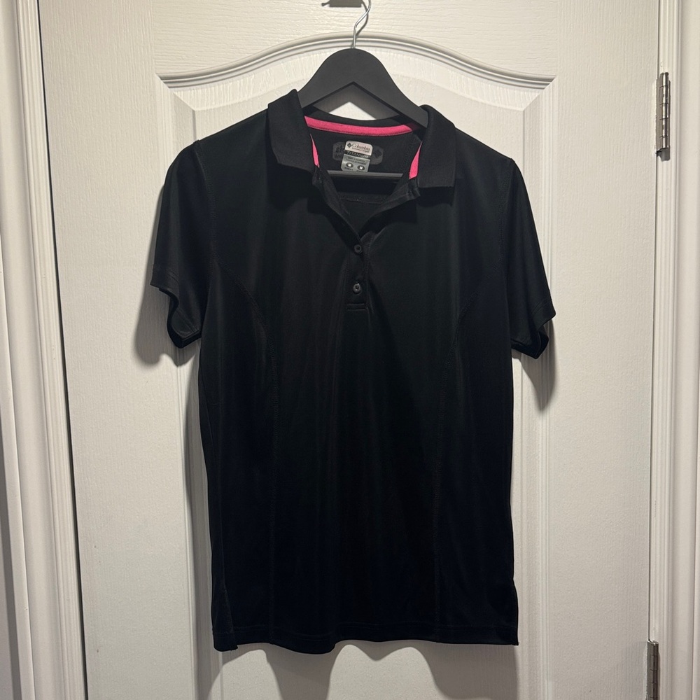 271-Columbia Sportswear Titanium Black Polo Pink Interior Collar size small